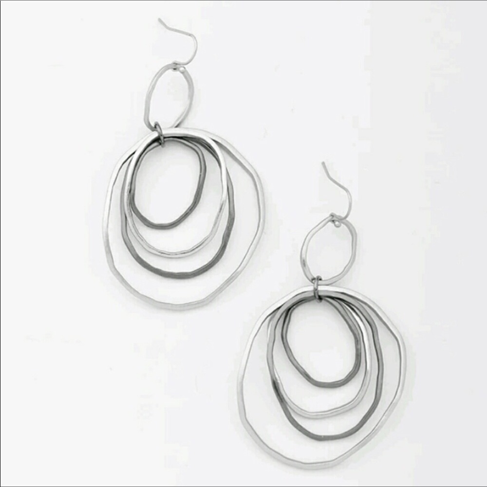 $$ FIRM Two Toned Hammered Dangle Earrings Silver - Picture 2 of 5